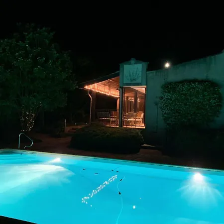 Villa Privee Dans Un Cadre Verdoyant , Piscine Et Grand Jardin