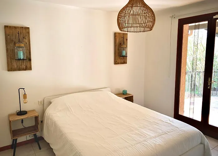 Privée Dans Un Cadre Verdoyant , Piscine Et Grand Jardin Villa Porto-Vecchio (Corsica)